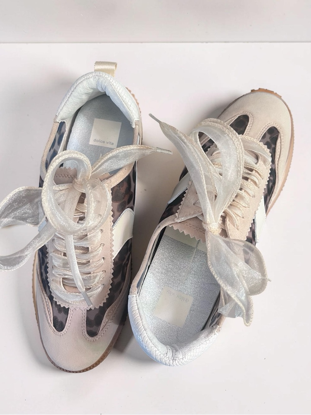 Dolce Vita Notice Sneakers In Brown Pattern - Picture 12 of 15